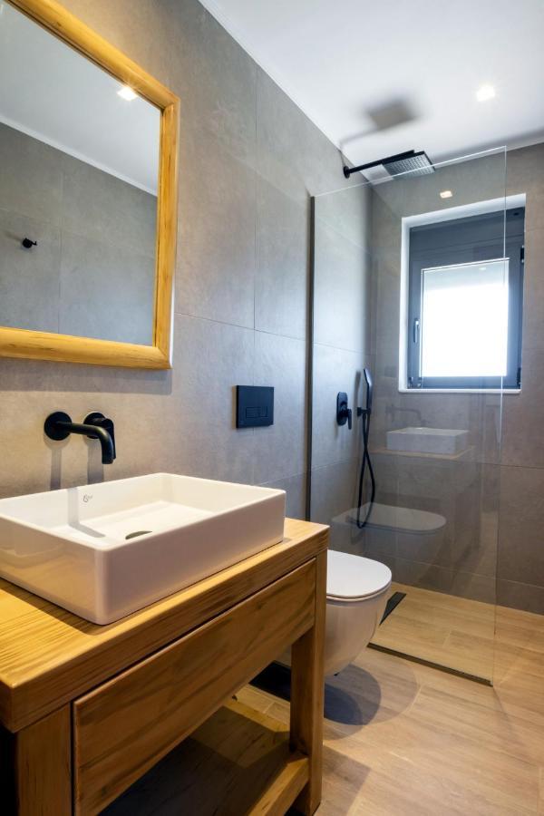 Cato Agro 5, Seafront Villa With Private Pool Afiartis Extérieur photo